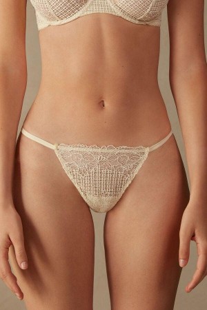 Intimissimi Romantic Heritage String Tanga Nohavičky Damske Biele | SK GL2274