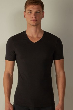 Intimissimi V-neck in Stretch Supima® Bavlnene Tricko Panske Čierne | SK PQ3002
